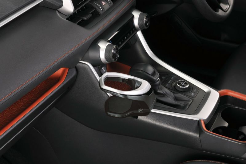 NZ815 RAV4専用ドリンクホルダー コンソール取り付け シルバー