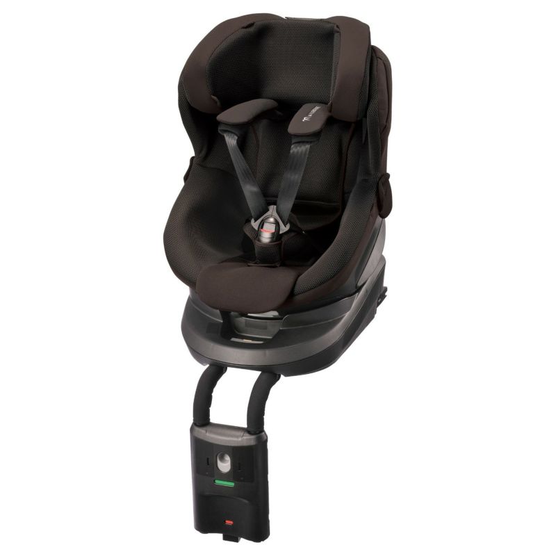 エールベベ ISOFIX チャイルドシート 360ターンISO BF821 - 外出/移動用品