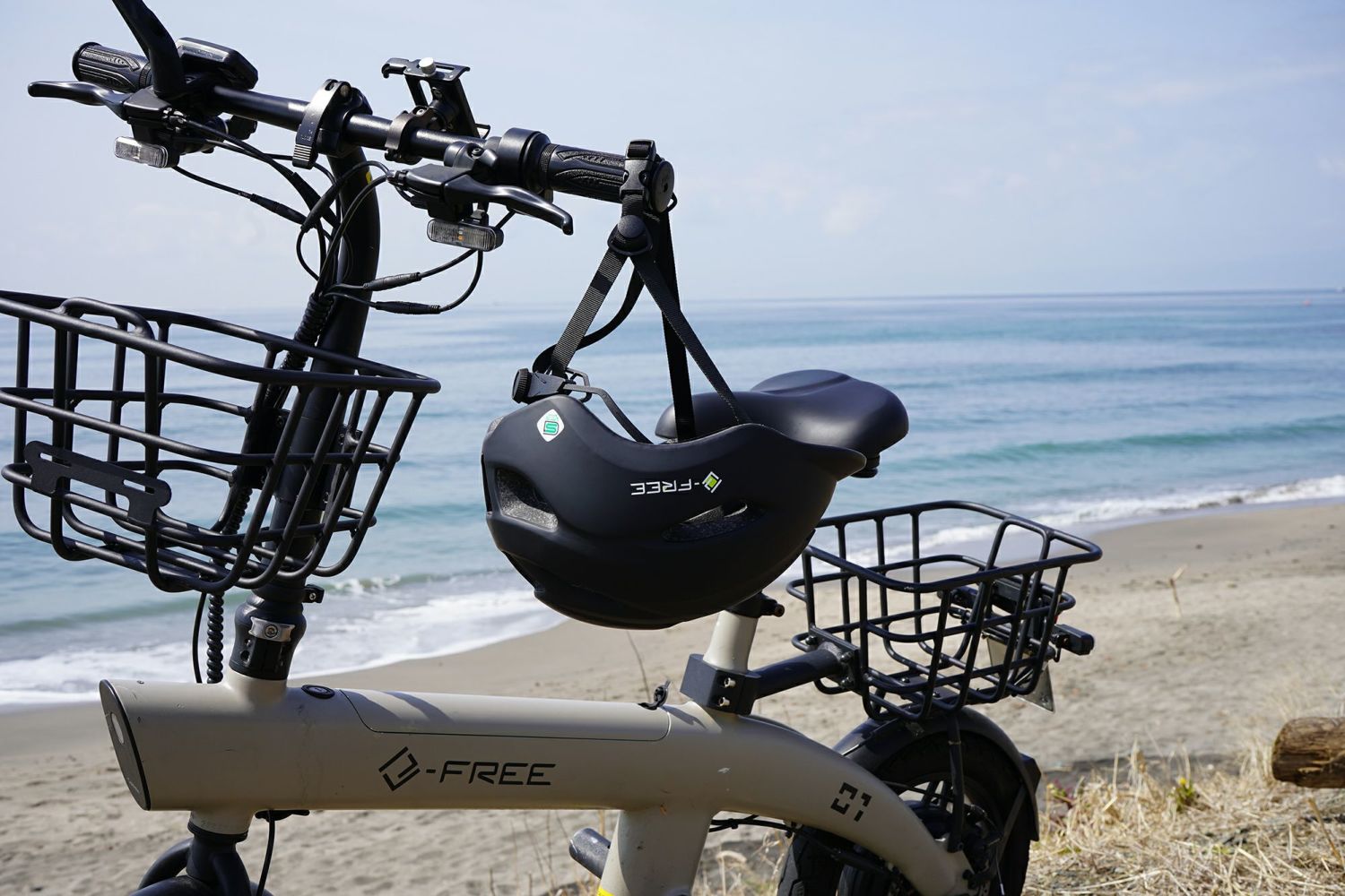 カーメイト BE552 e-FREE ヘルメット 01 ブラック carmate