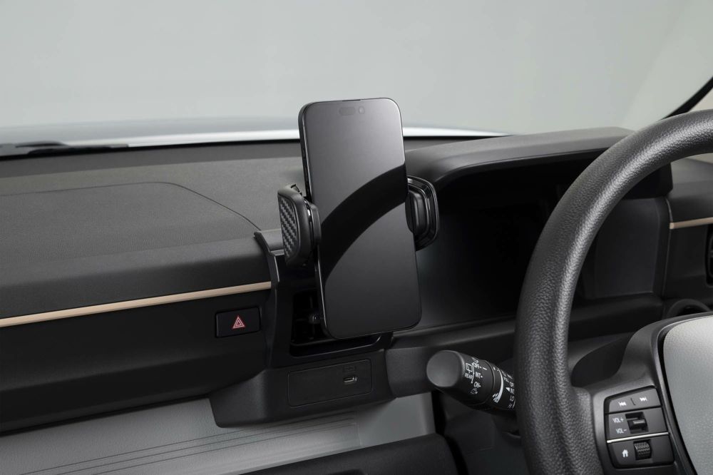 Nさま専用 ワンダーリッヒ カーボン インジェクターノズルカバー BMW R1300GS