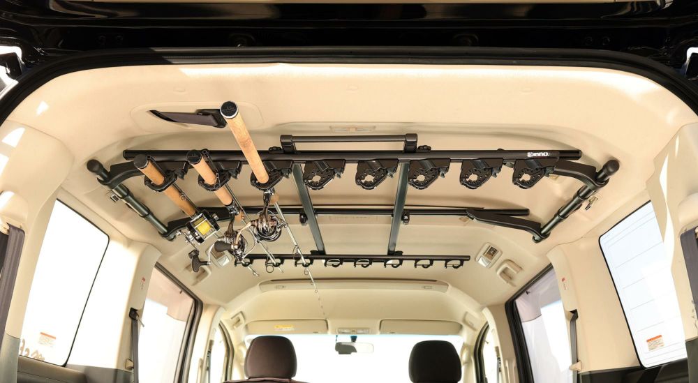 IF28BK ロッドホルダーデュアル8ワイド | カーメイト 公式オンライン